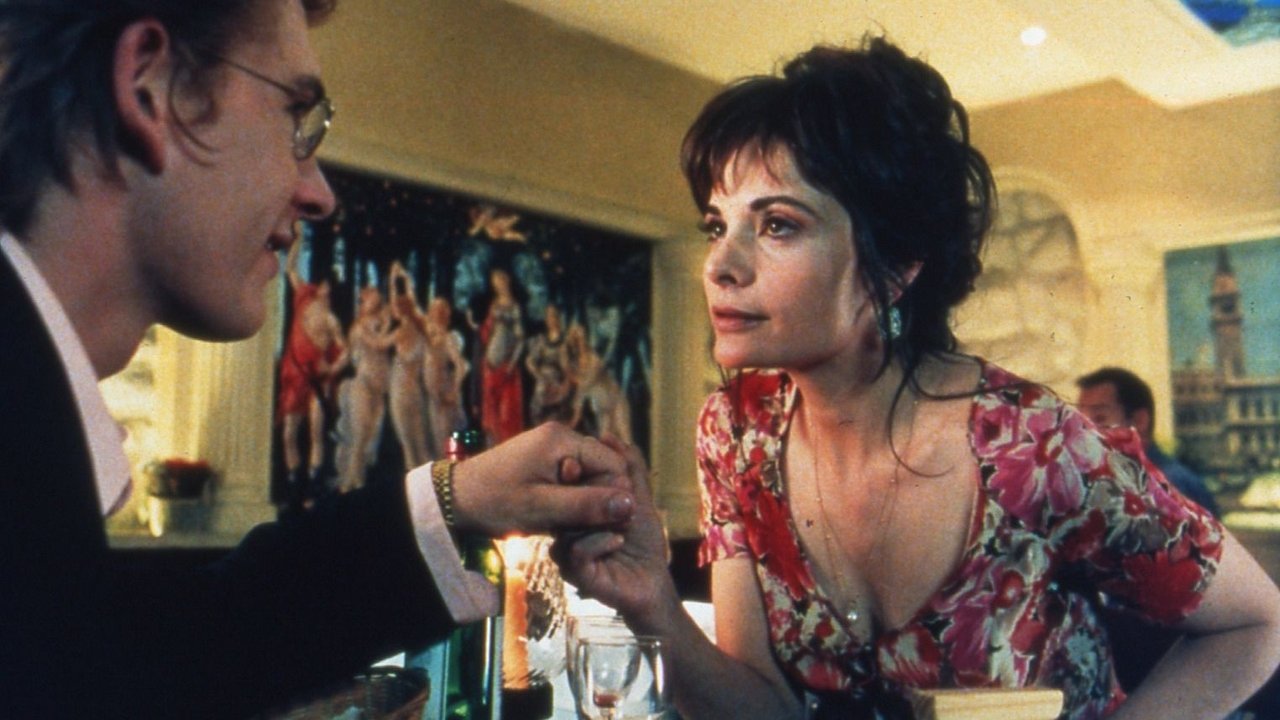 ...И не краснеет