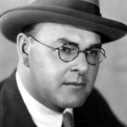 Реджинальд Баркер