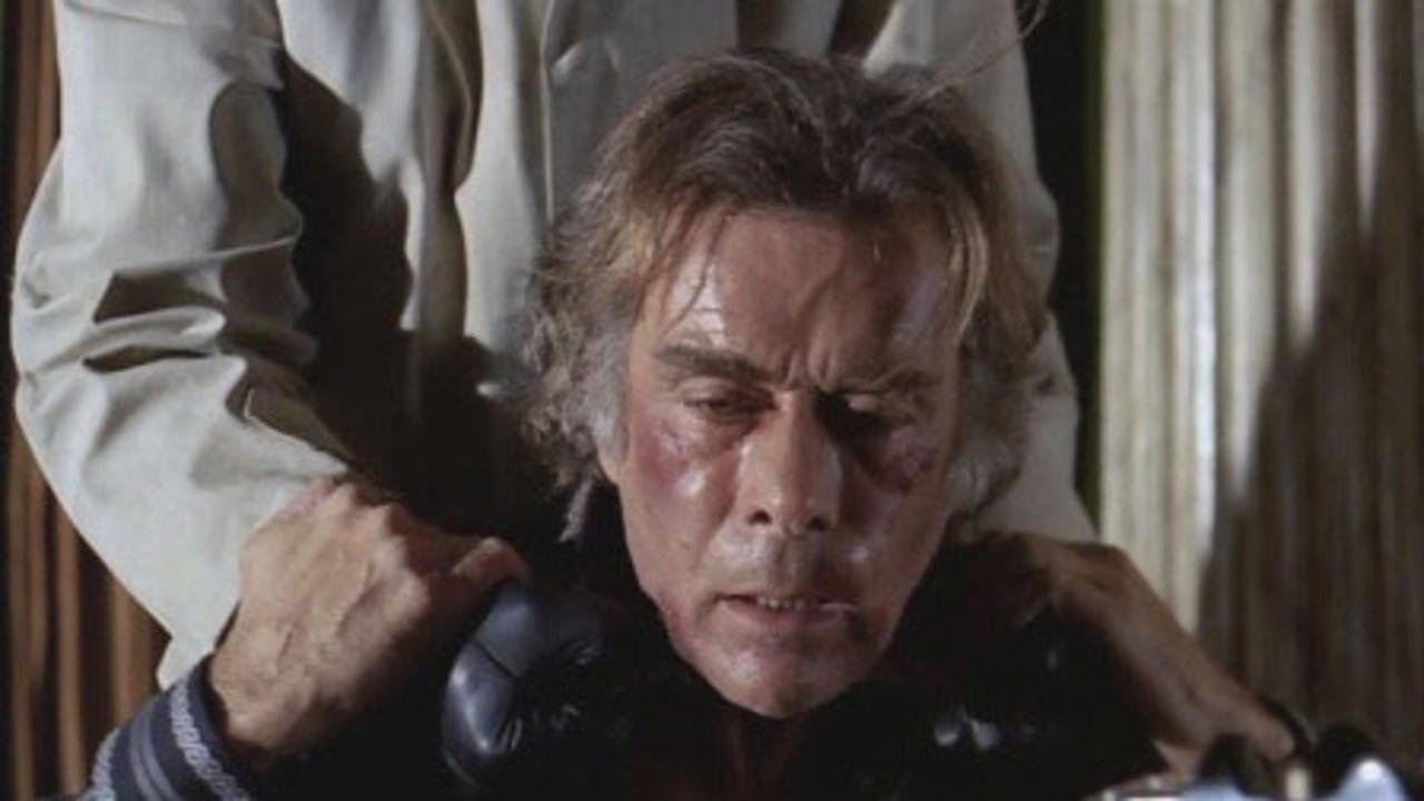 Три гипотезы в деле о великолепной криминальной стратегии