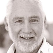 Роберт М. Янг