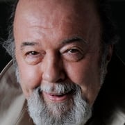 Питер Холл