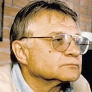 Александр Сурин