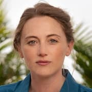 Жюли Лекустр