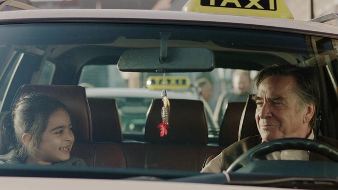 Три четверти луны