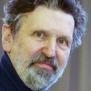 Александр Петров