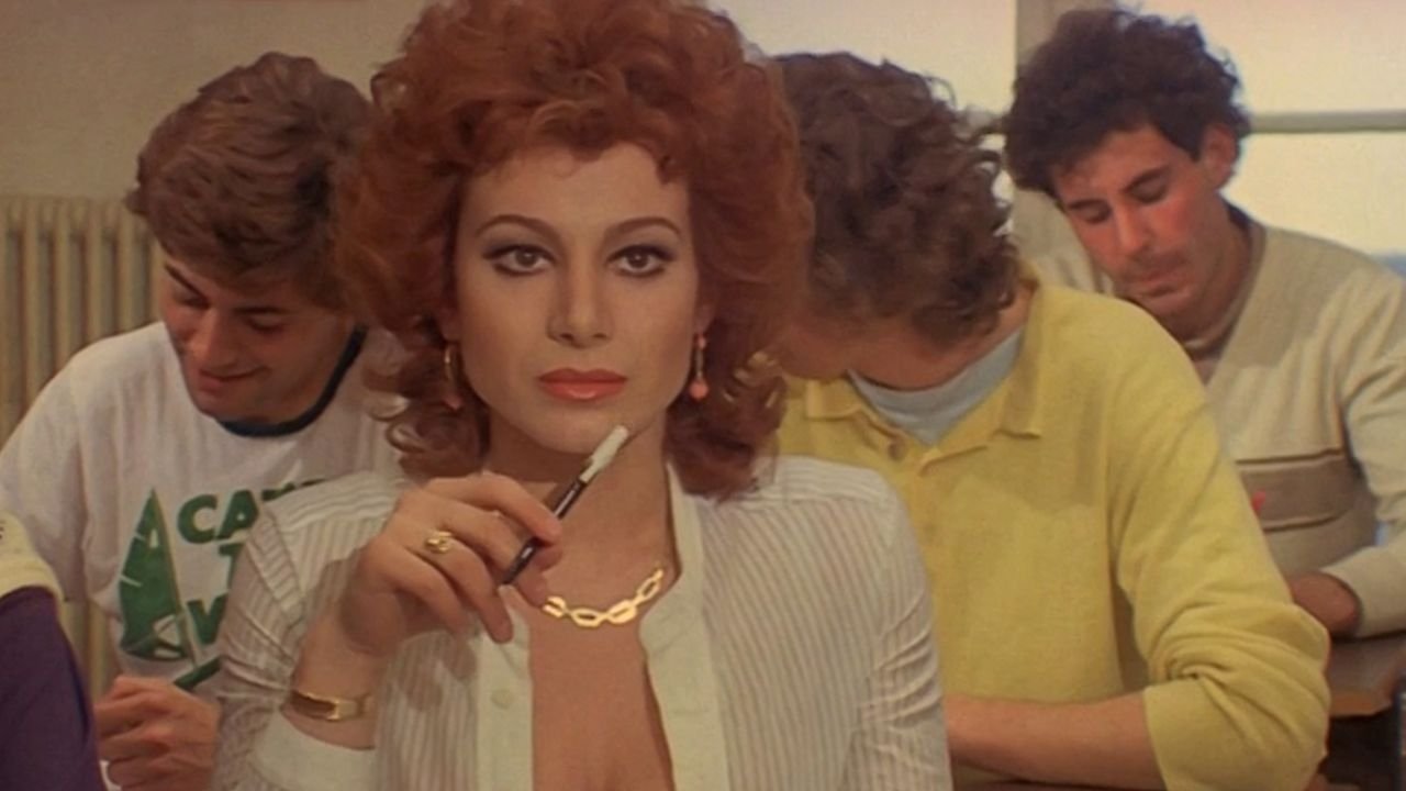 Моя жена возвращается в школу