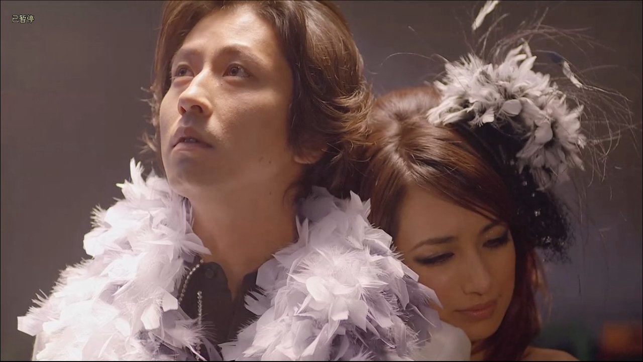 Красивый костюм